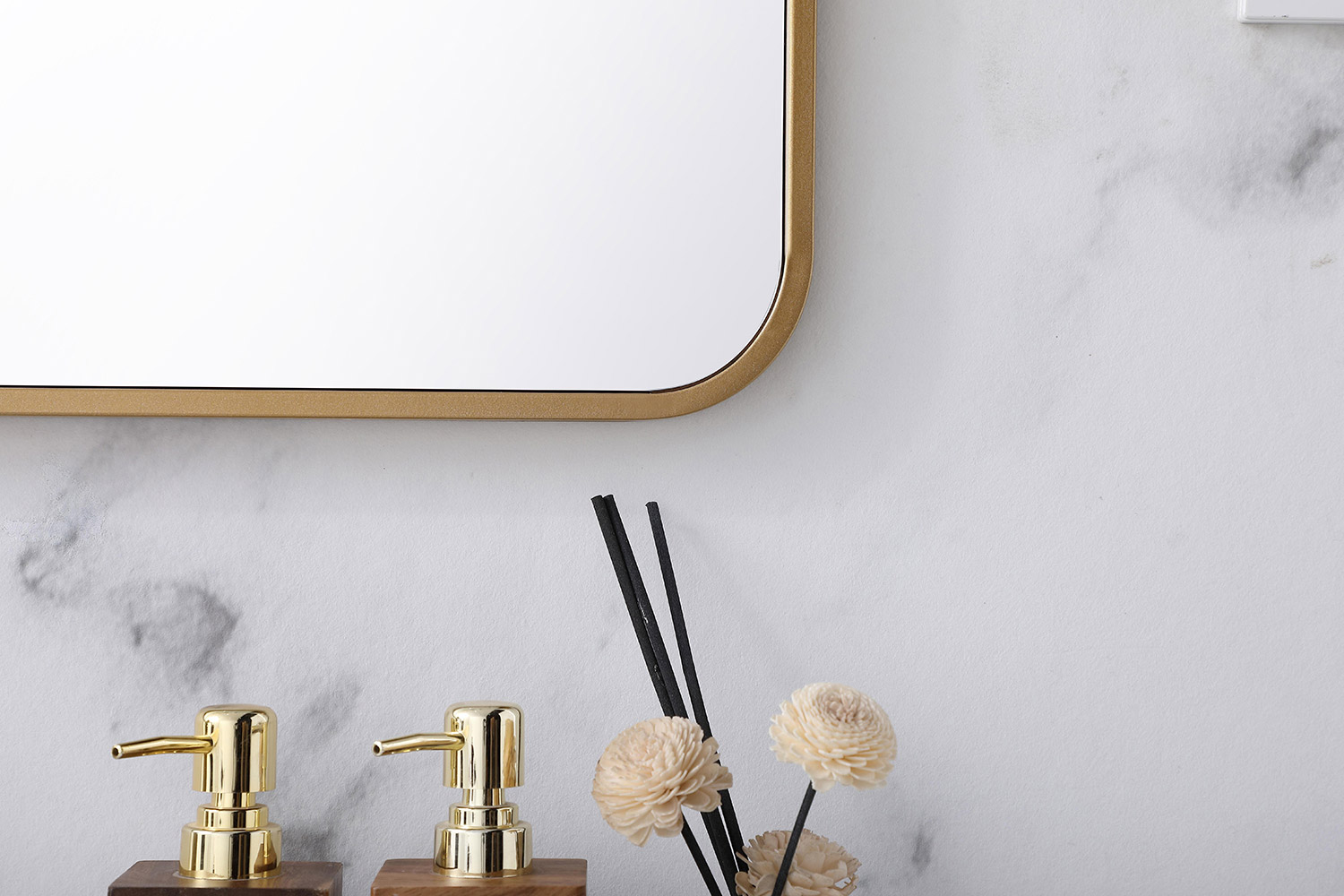 Elegant Wall Mirror - Brass, L 36" (MR802436BR)