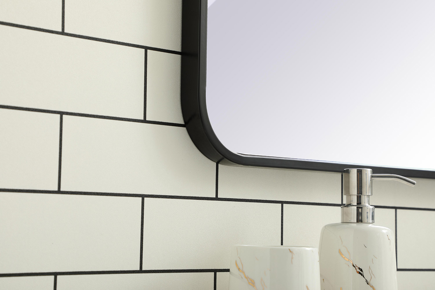 Elegant Wall Mirror - Black, L 42" (MR802842BK)