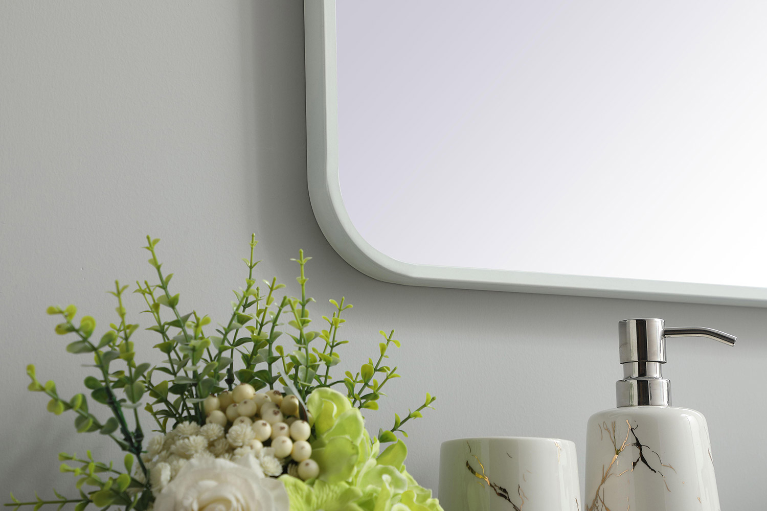 Elegant Wall Mirror - White, L 40" (MR803640WH)