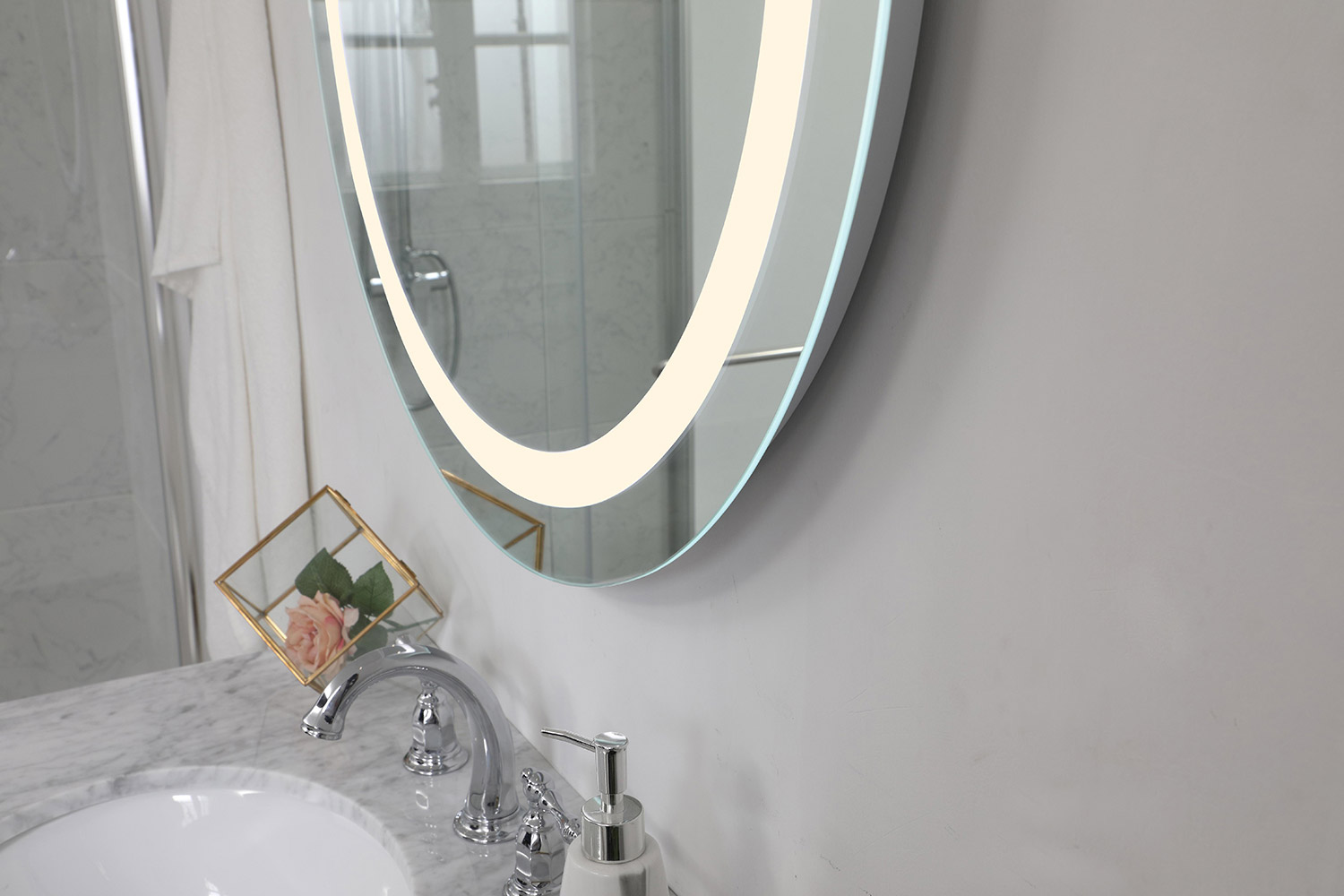 Elegant Wall Mirror - Clear/Warm White, D 30", H 30" (MRE-6015)