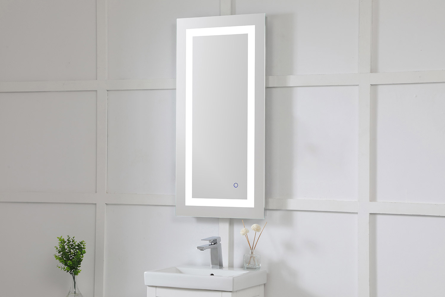 Elegant Wall Mirror - Clear, D 18", H 36" (MRE11836)