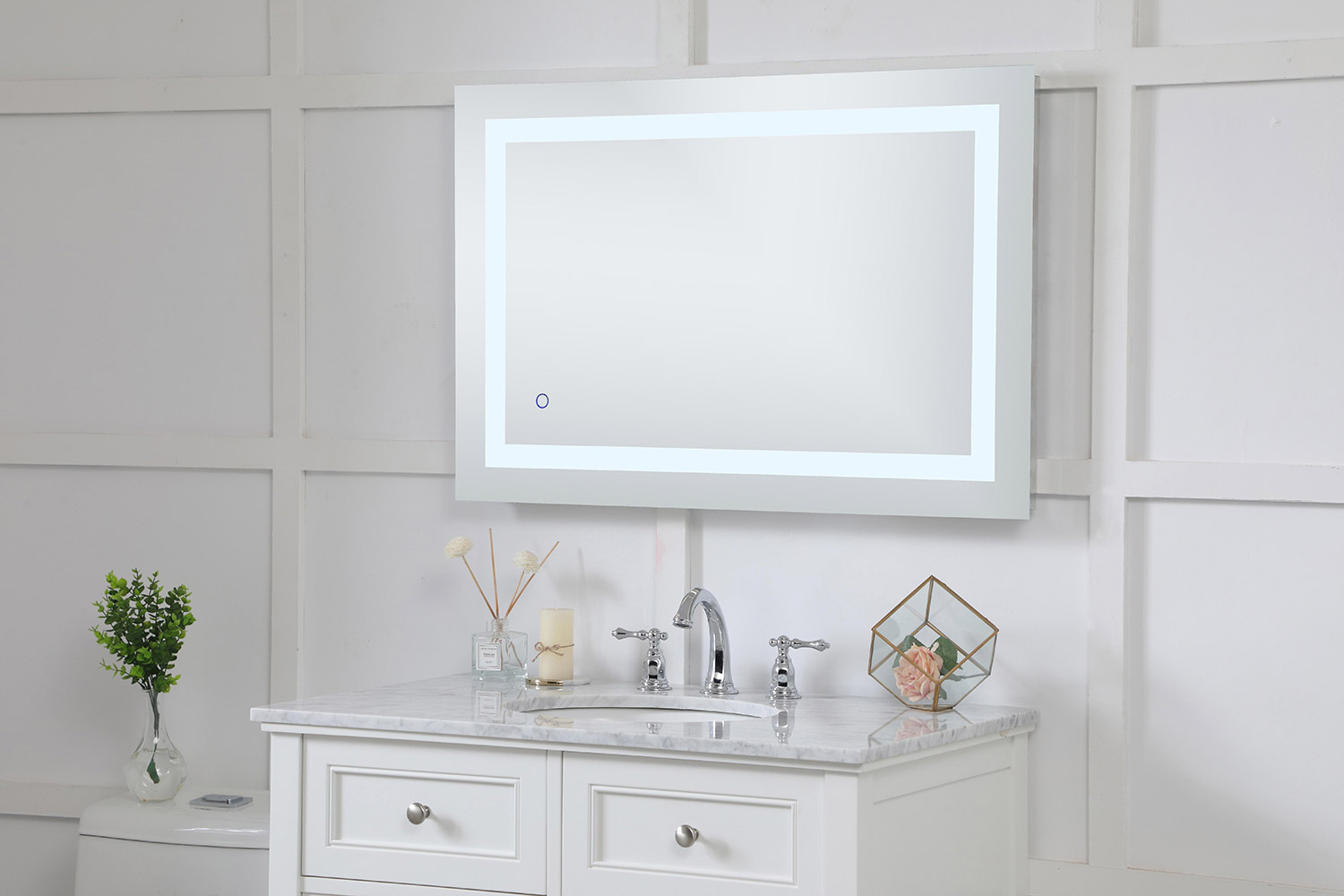 Elegant Wall Mirror - Clear, D 24", H 36" (MRE12436)