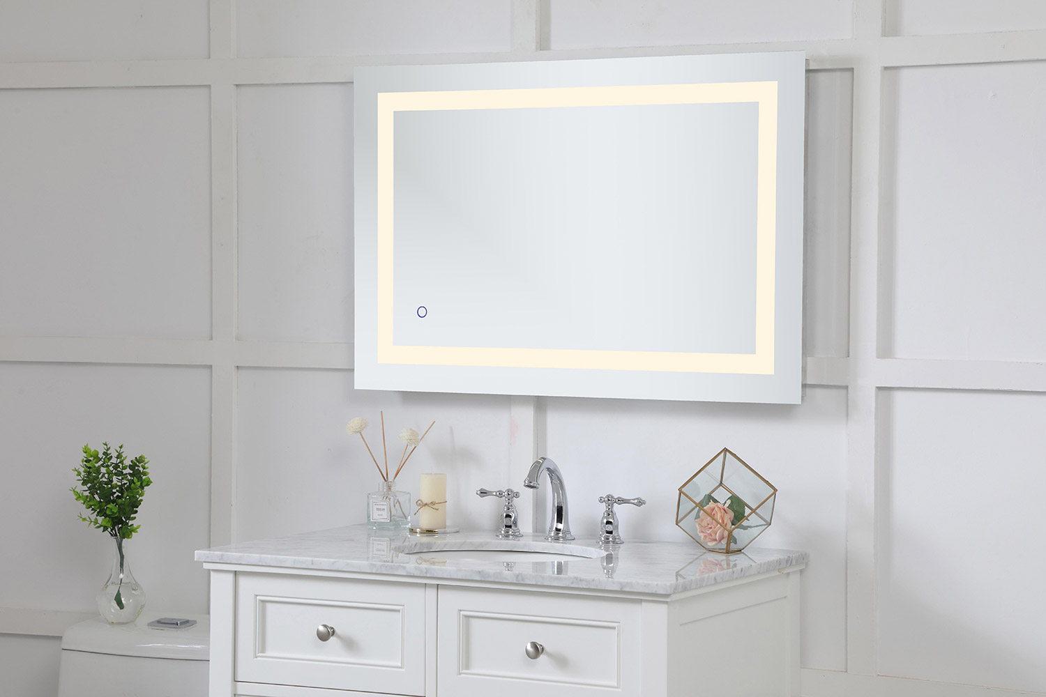 Elegant Wall Mirror - Clear, D 24", H 36" (MRE12436)