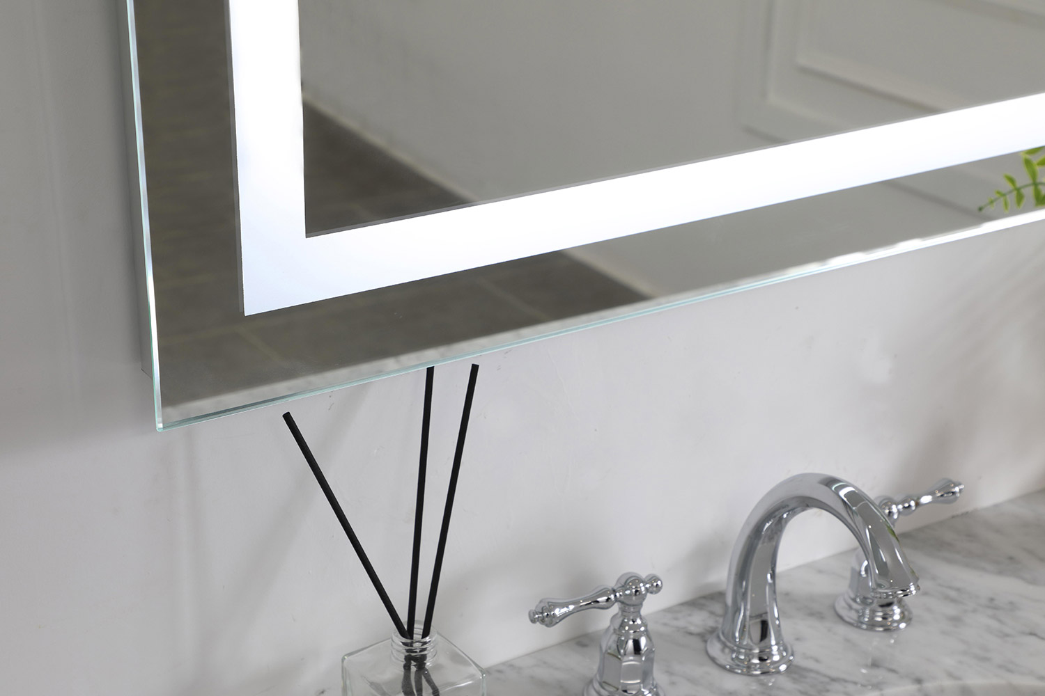 Elegant Wall Mirror - Clear, D 24", H 40" (MRE12440)