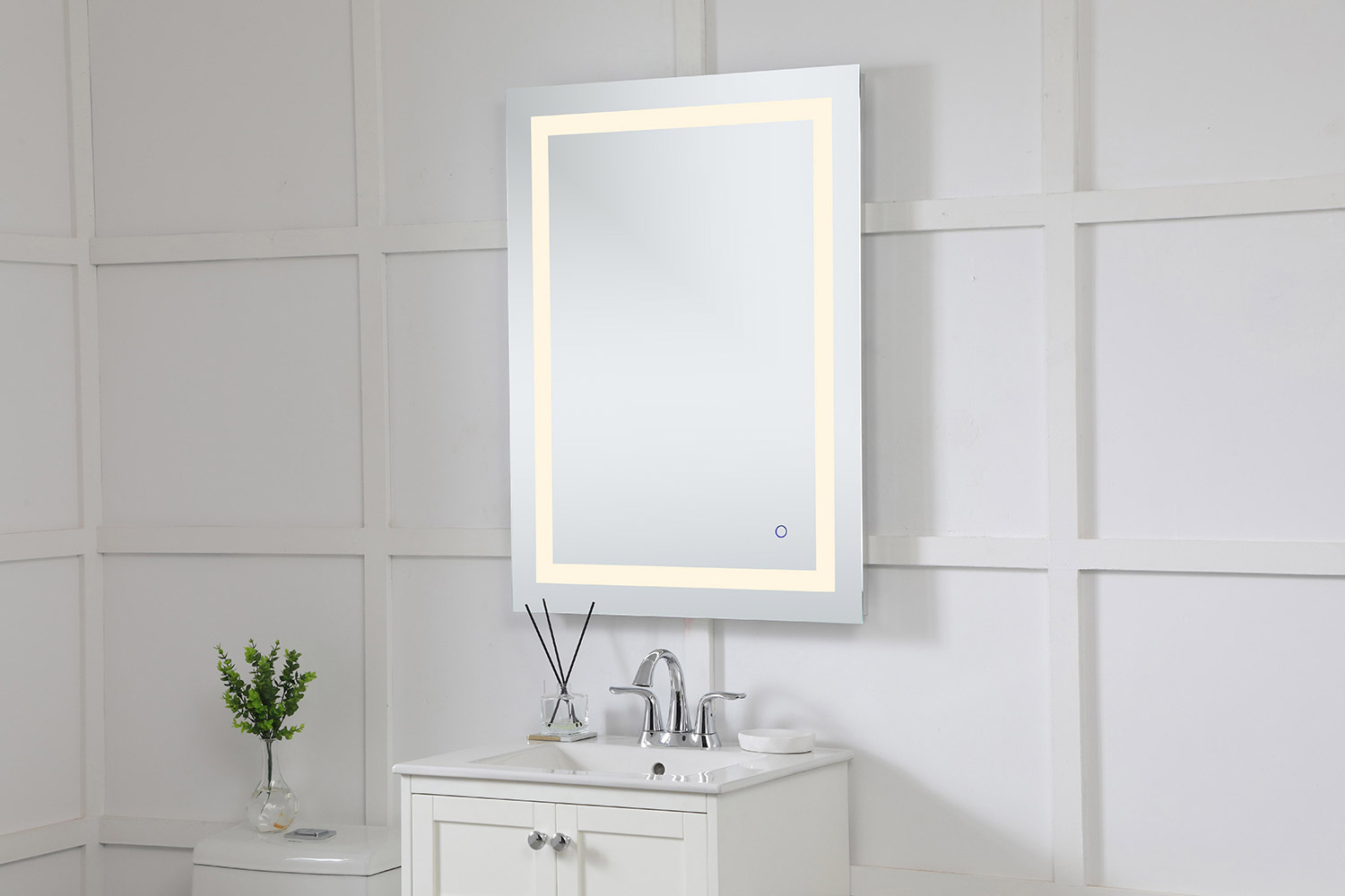 Elegant Wall Mirror - Clear, D 27", H 36" (MRE12736)