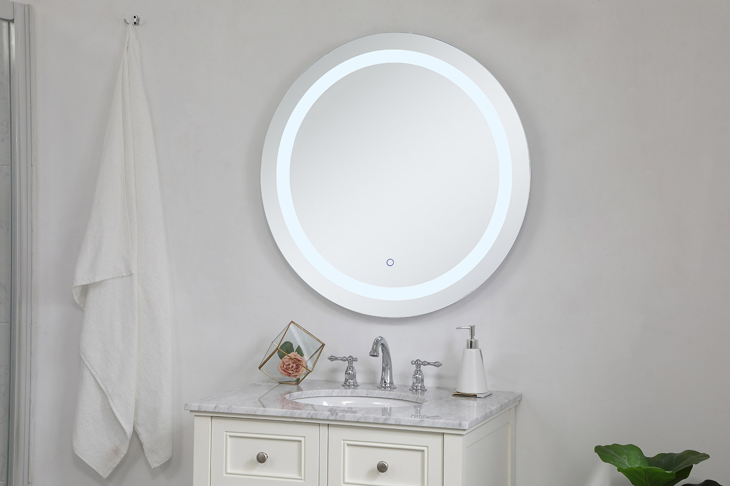 Elegant Wall Mirror - Clear, D 32", H 32" (MRE23232)