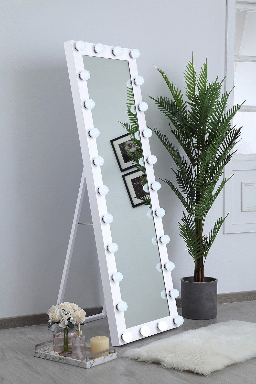 Elegant Wall Mirror - White (MRE32471WH)