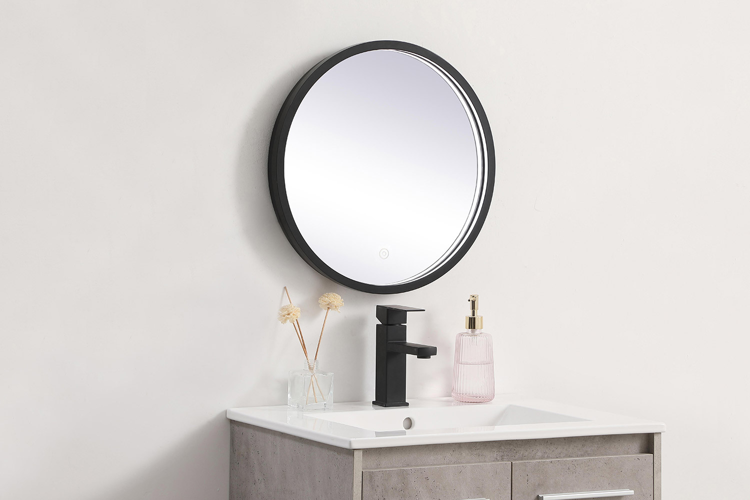 Elegant Wall Mirror - Black, L 18" (MRE6018BK)