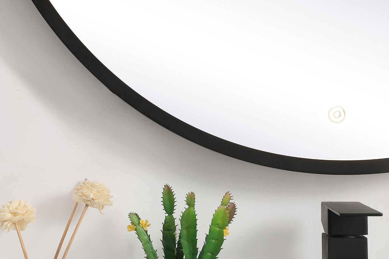 Elegant Wall Mirror - Black, L 32" (MRE6032BK)