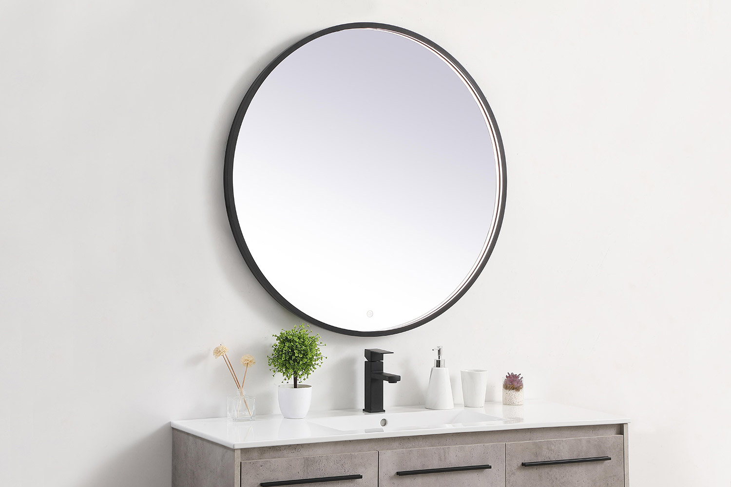 Elegant Wall Mirror - Black, L 36" (MRE6036BK)