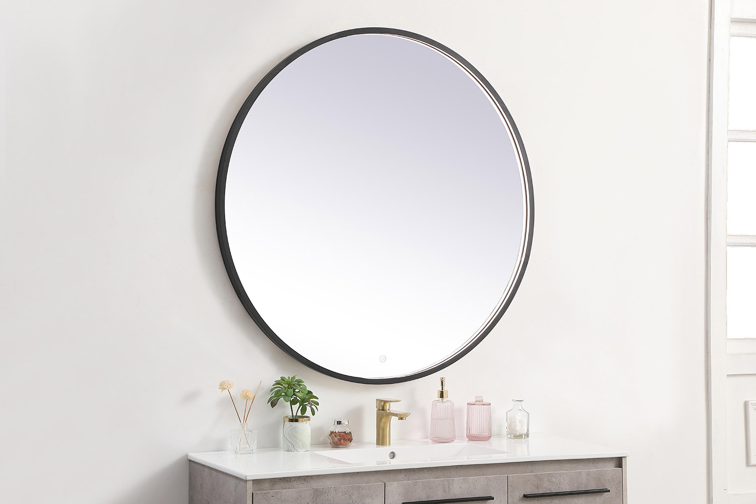 Elegant Wall Mirror - Black, L 42" (MRE6042BK)