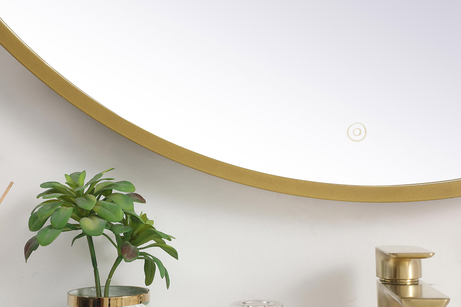 Elegant Wall Mirror - Brass, L 42" (MRE6042BR)