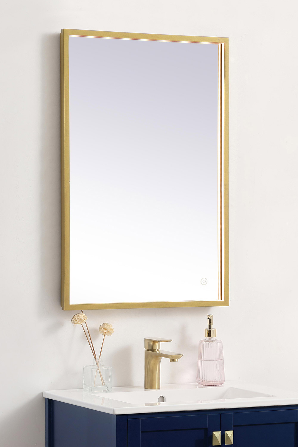 Elegant Wall Mirror - Brass, D 20", H 30" (MRE62030BR)