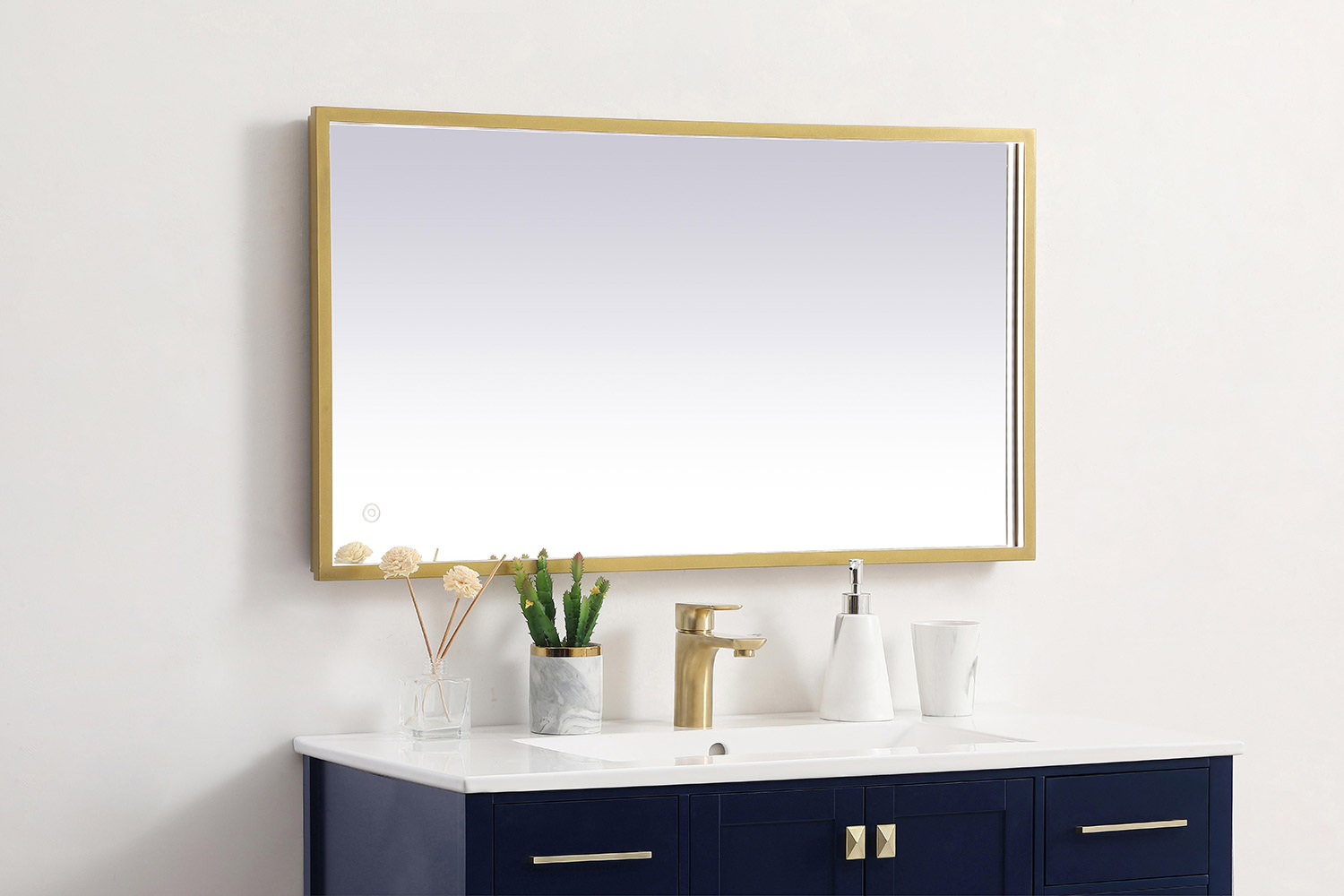 Elegant Wall Mirror - Brass, D 20", H 36" (MRE62036BR)