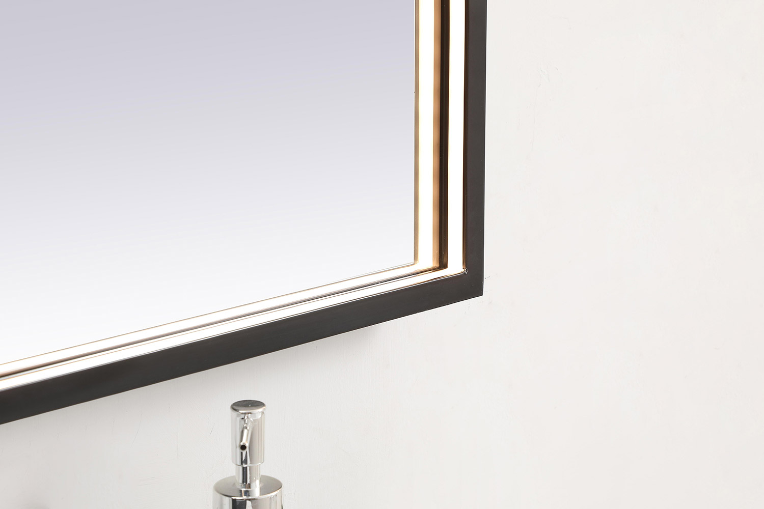 Elegant Wall Mirror - Black, D 24", H 30" (MRE62430BK)