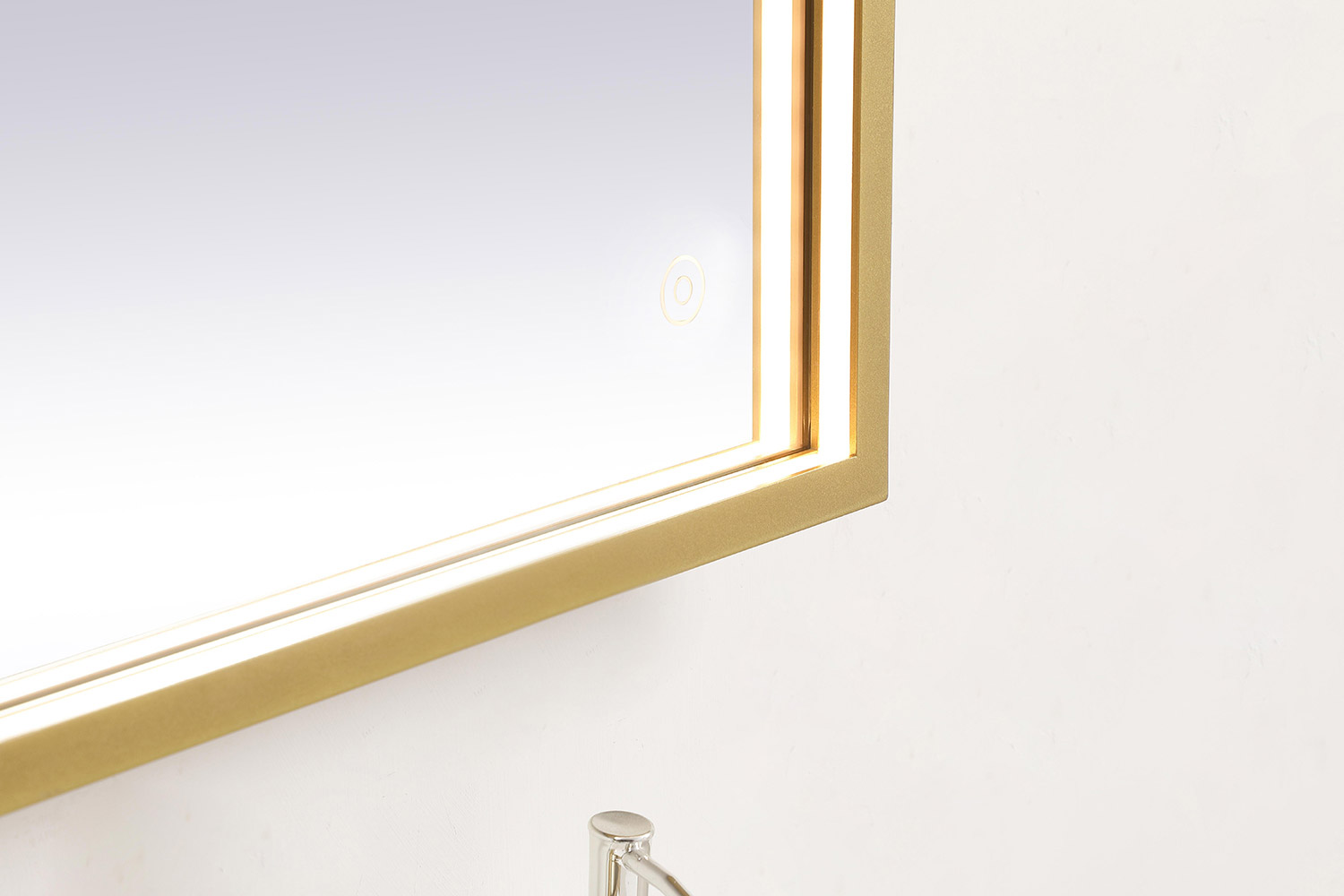 Elegant Wall Mirror - Brass, D 24", H 30" (MRE62430BR)