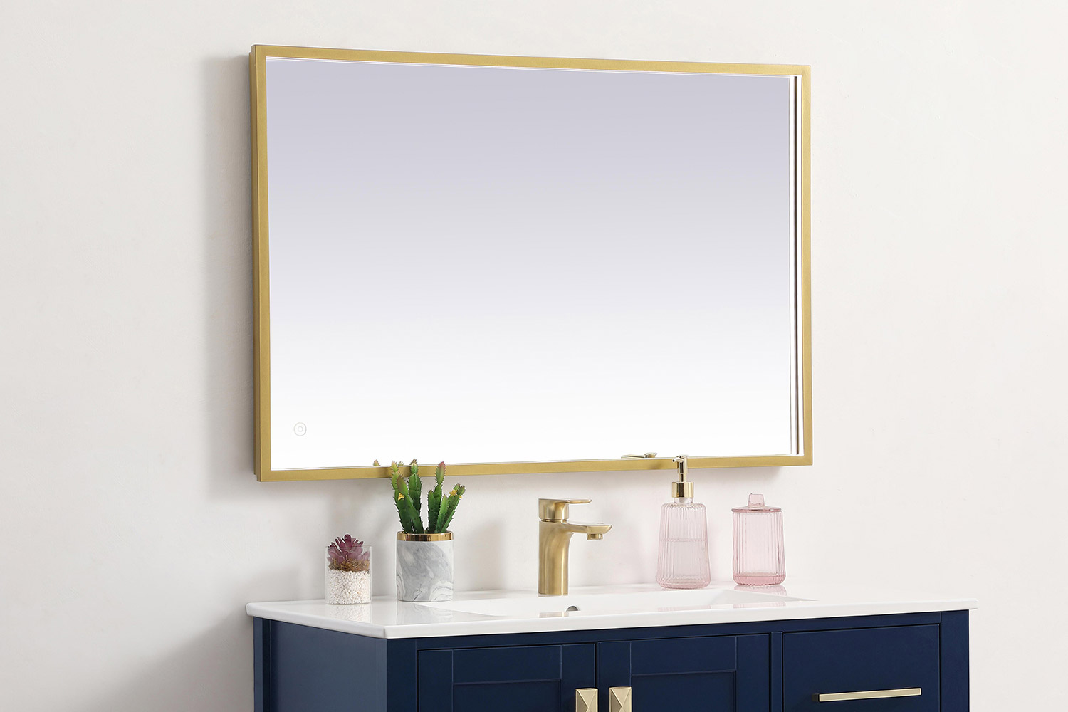 Elegant Wall Mirror - Brass, D 24", H 36" (MRE62436BR)