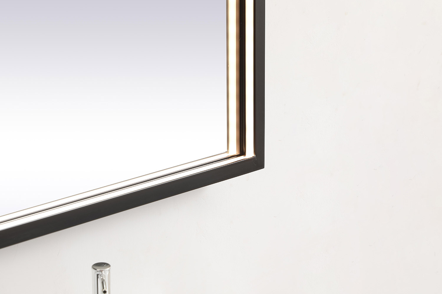 Elegant Wall Mirror - Black, D 27", H 36" (MRE62736BK)