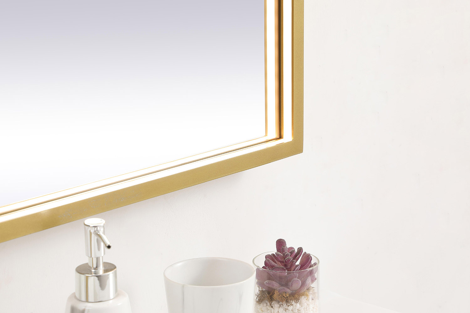 Elegant Wall Mirror - Brass, D 27", H 40" (MRE62740BR)