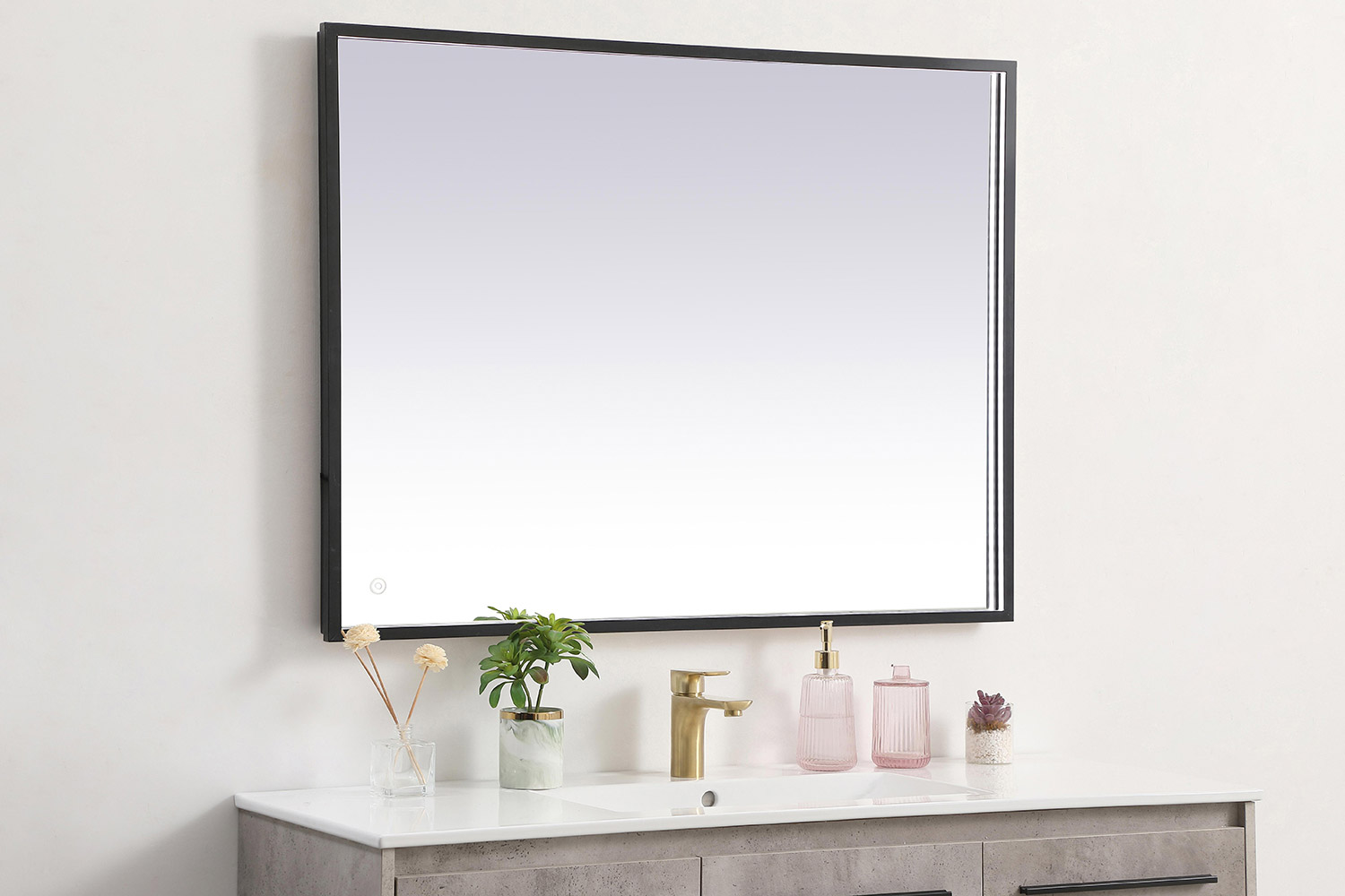 Elegant Wall Mirror - Black, D 30", H 40" (MRE63040BK)