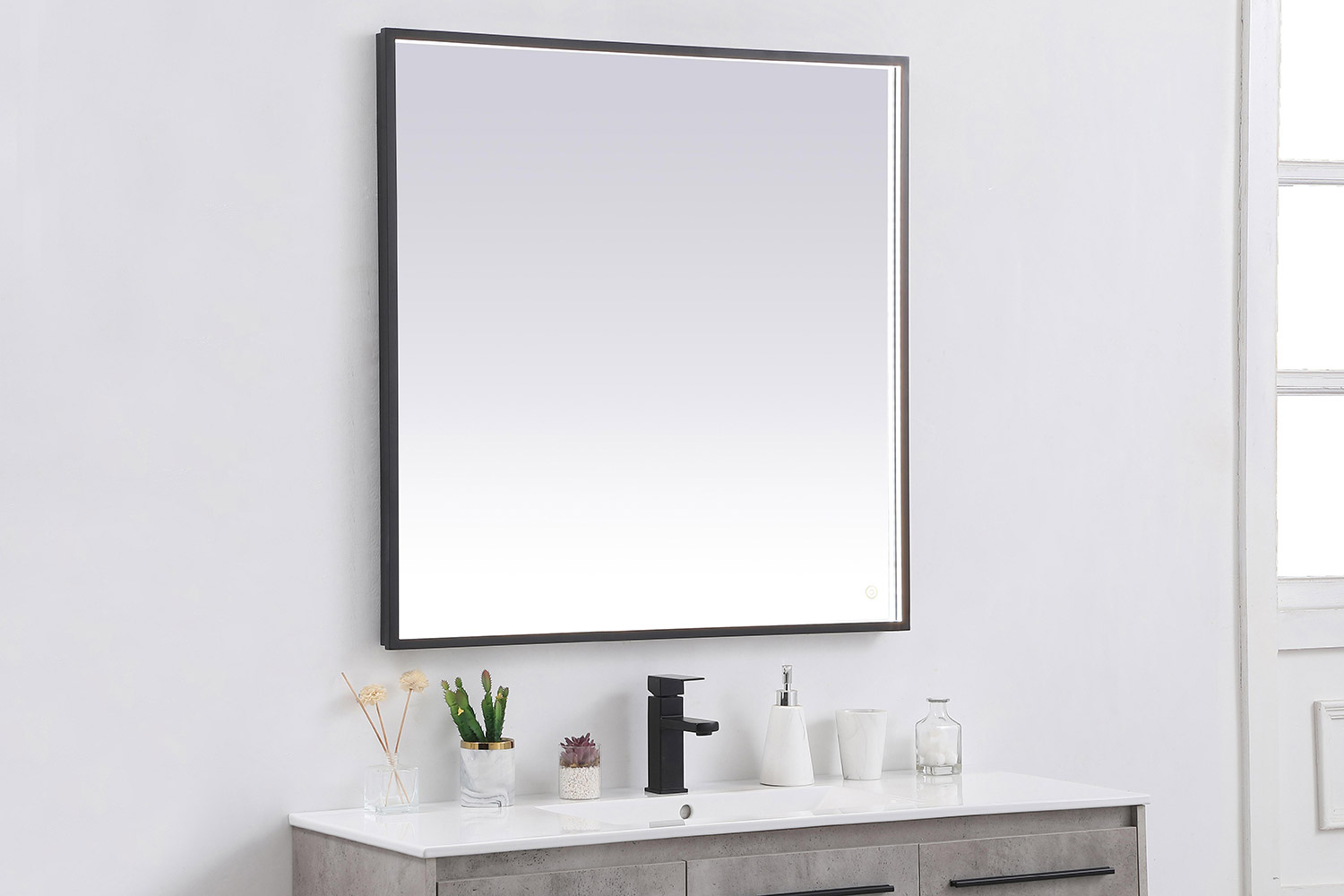 Elegant Wall Mirror - Black, D 36", H 36" (MRE63636BK)