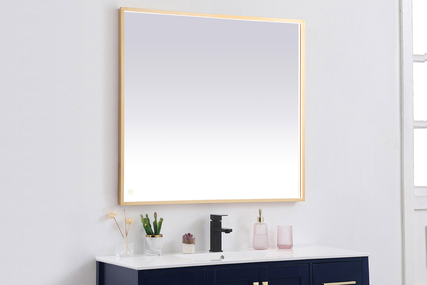 Elegant Wall Mirror - Brass, D 40", H 36" (MRE63640BR)