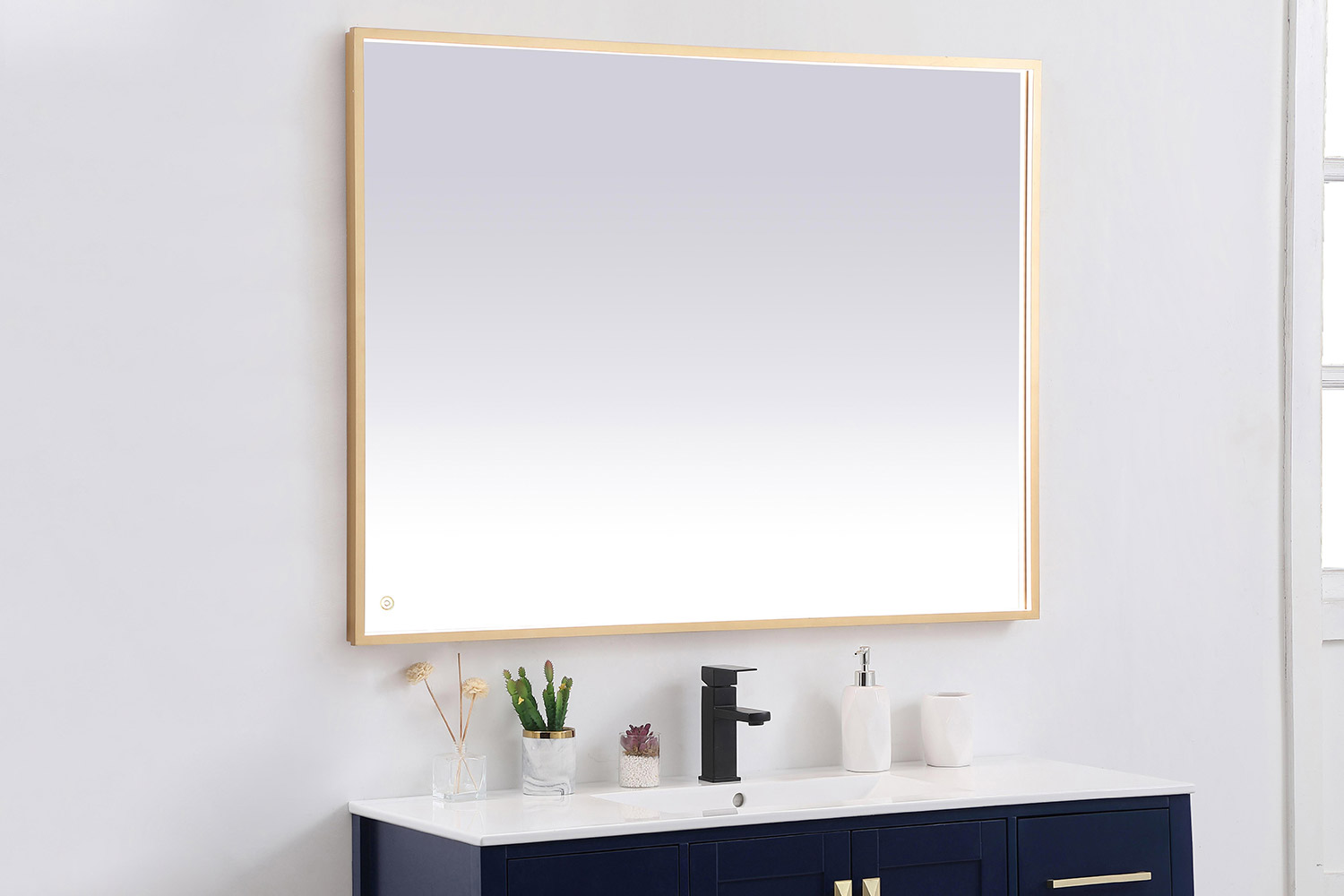 Elegant Wall Mirror - Brass, D 48", H 36" (MRE63648BR)