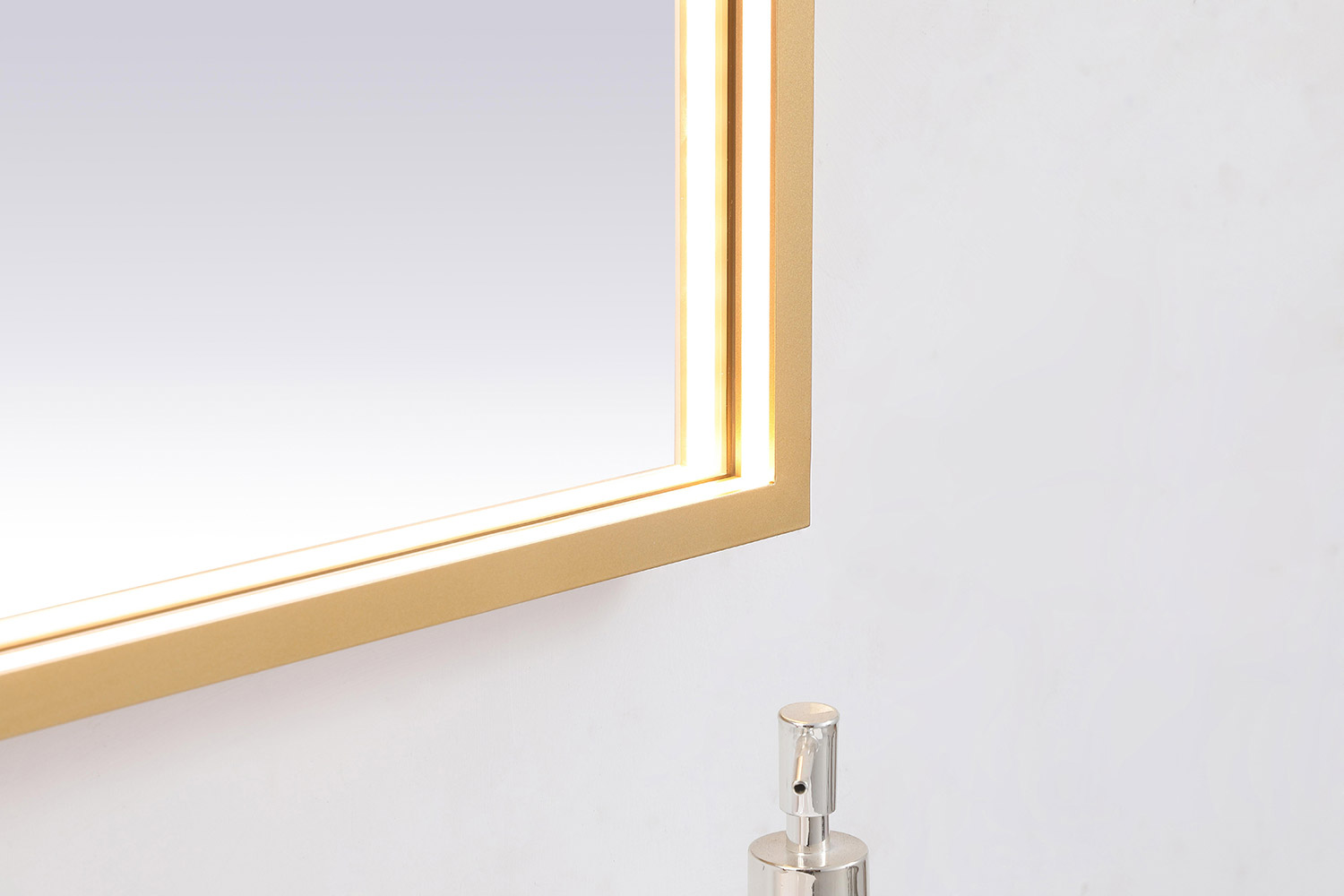 Elegant Wall Mirror - Brass, D 48", H 36" (MRE63648BR)