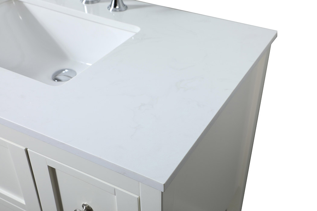 Elegant Bathroom Vanity - White (VF16432WH)