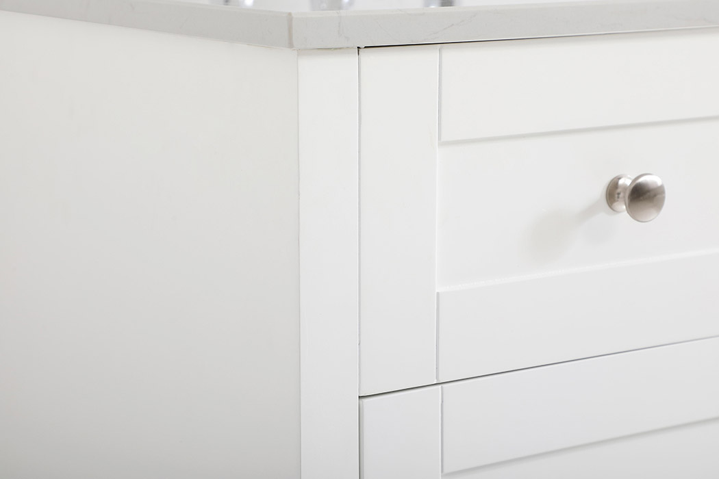 Elegant Bathroom Vanity - White (VF17060DWH)