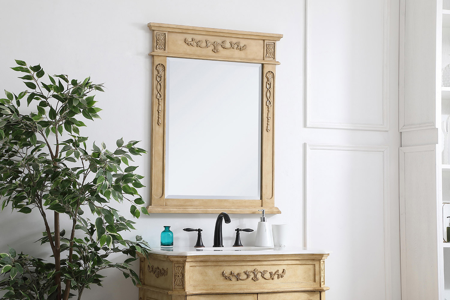 Elegant Wall Mirror - Antique Beige, L 28" (VM12836AB)