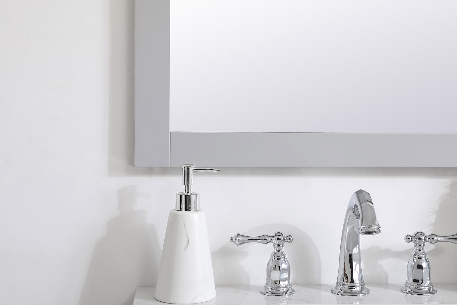 Elegant Wall Mirror - Gray, D 24", H 32" (VM22432GR)