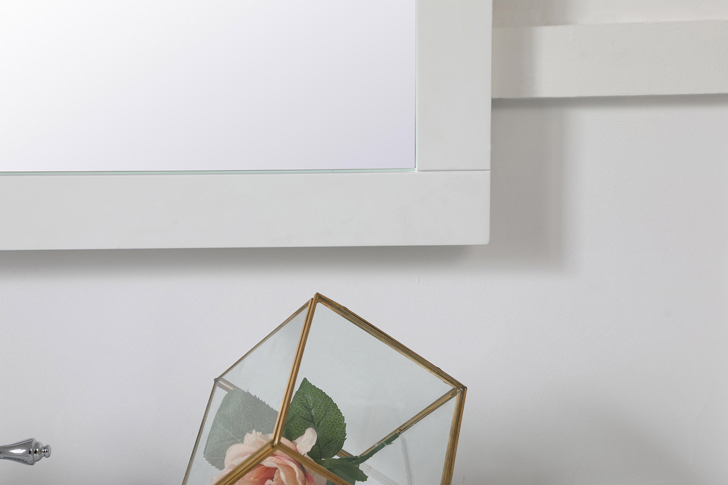 Elegant Wall Mirror - White, D 30", H 36" (VM23036WH)