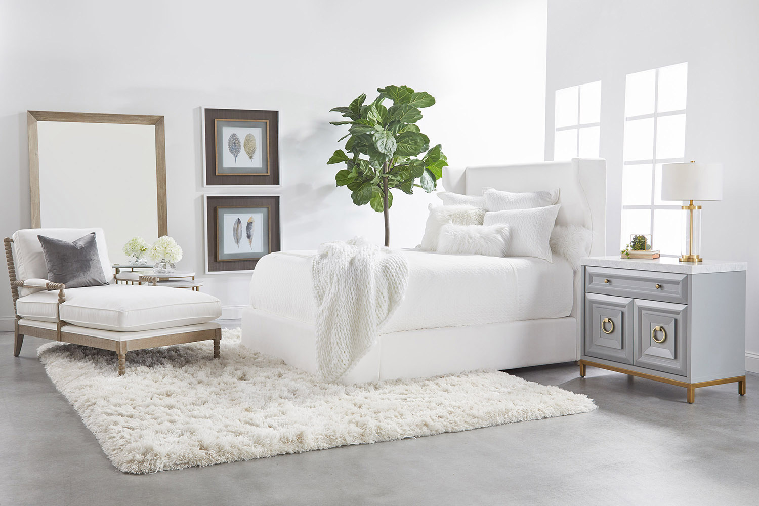 Essentials - Rouleau Chaise Lounge in LiveSmart Peyton Pearl Natural Gray Oak