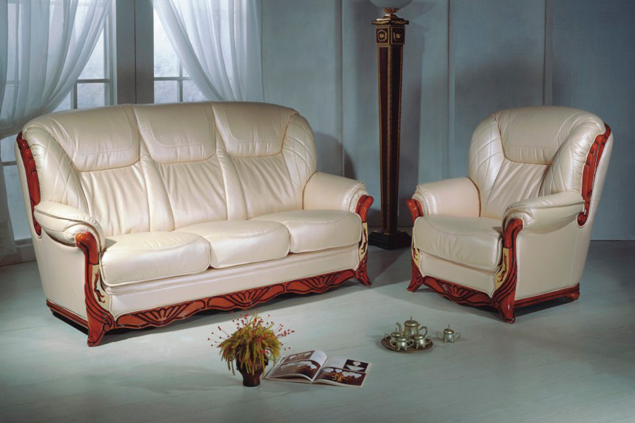 Extravaganza - B167 Loveseat