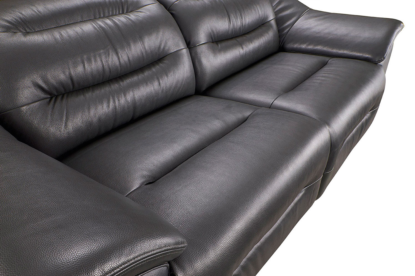 Extravaganza™ 972 Sofa