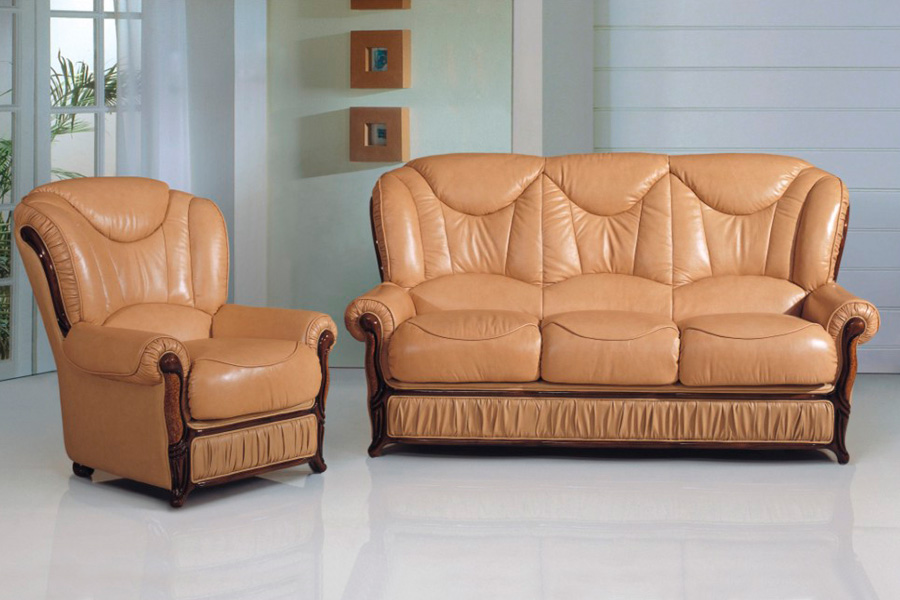 Extravaganza - A83 Loveseat