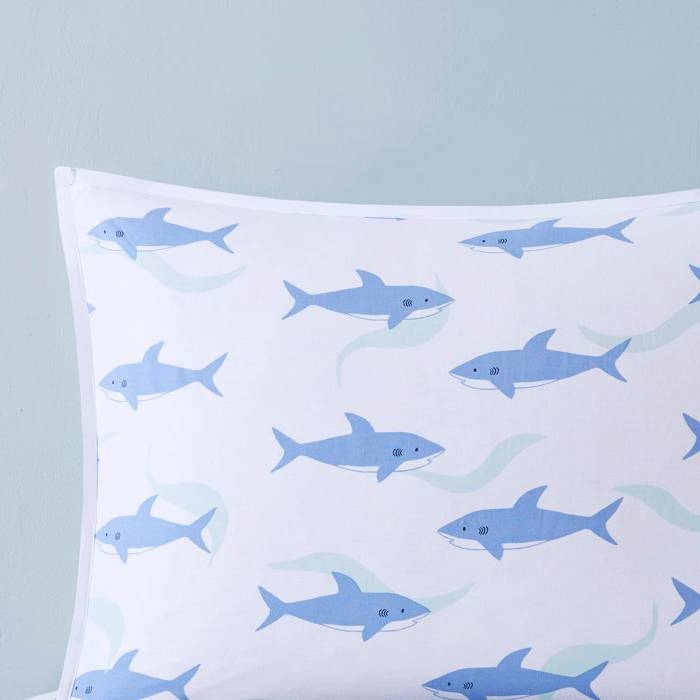 FaFurn 3-Piece Full/Queen Size Reversible Sharks Quilt Set - Navy Blue/White, Cotton