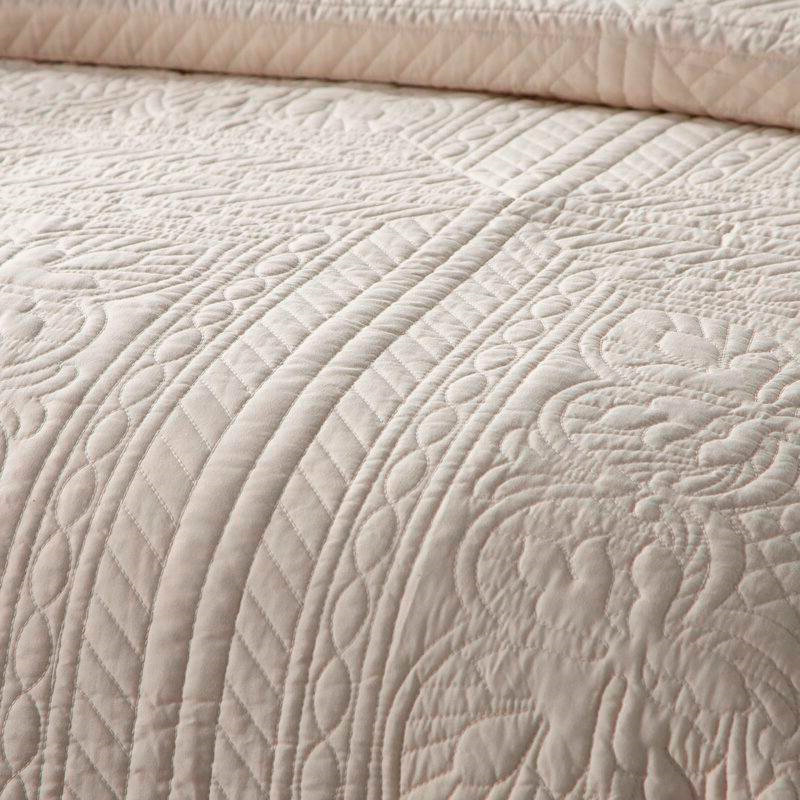 FaFurn King Size 3-Piece Reversible Scalloped Edges Quilt Set - Cream, Microfiber