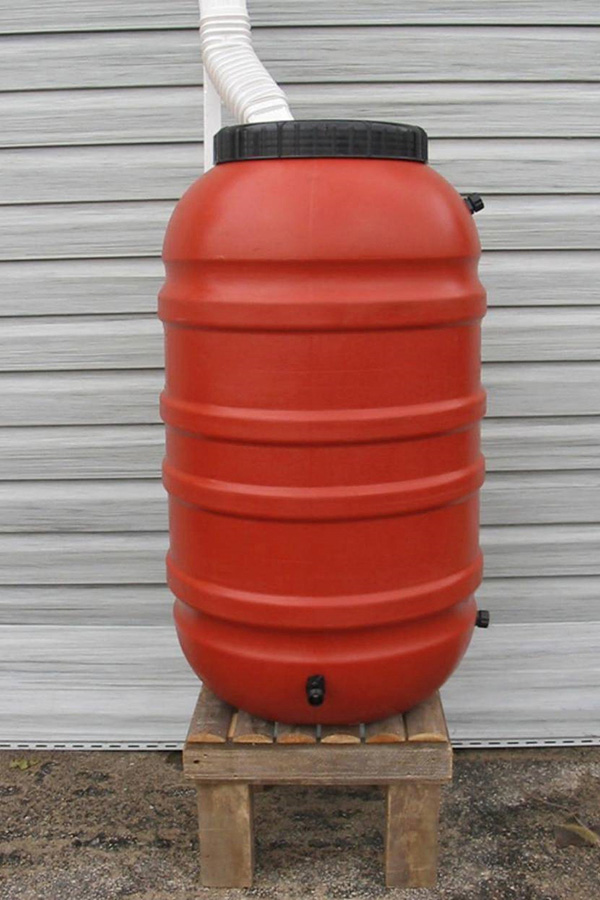 FaFurn - Terra Cotta Red Hdpe Plastic 55-Gallon Rain Barrel with Spigot