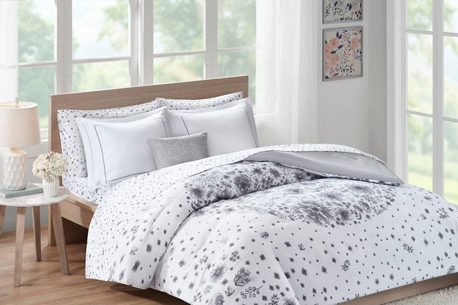 FaFurn 8-Piece Floral Pattern Microfiber Comforter Set - Twin XL Size