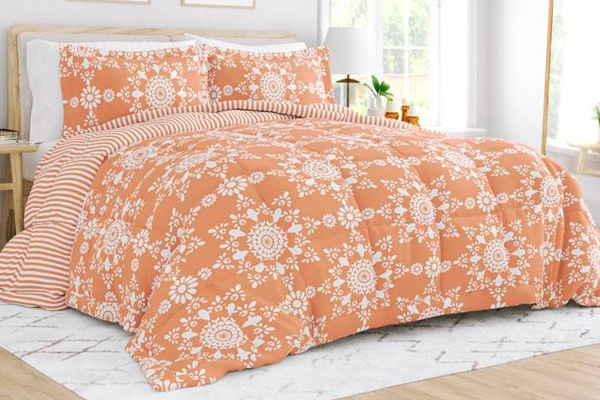 FaFurn Full/Queen Size 3-Piece Striped Floral Reversible Comforter Set - Clay/White, Microfiber/Polyester