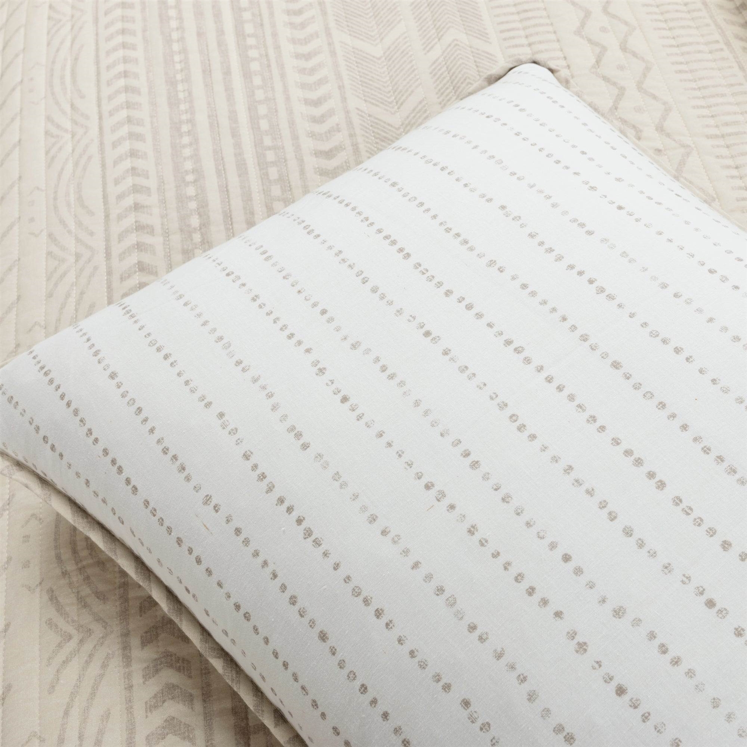 FaFurn Full/Queen Size Scandinavian Reversible Quilt Set - Beige/Tan/White, Cotton