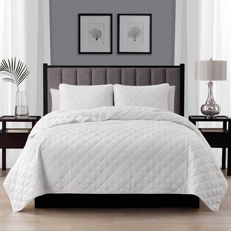 FaFurn 3-Piece Full/Queen Size Quilt Set - White, Microfiber