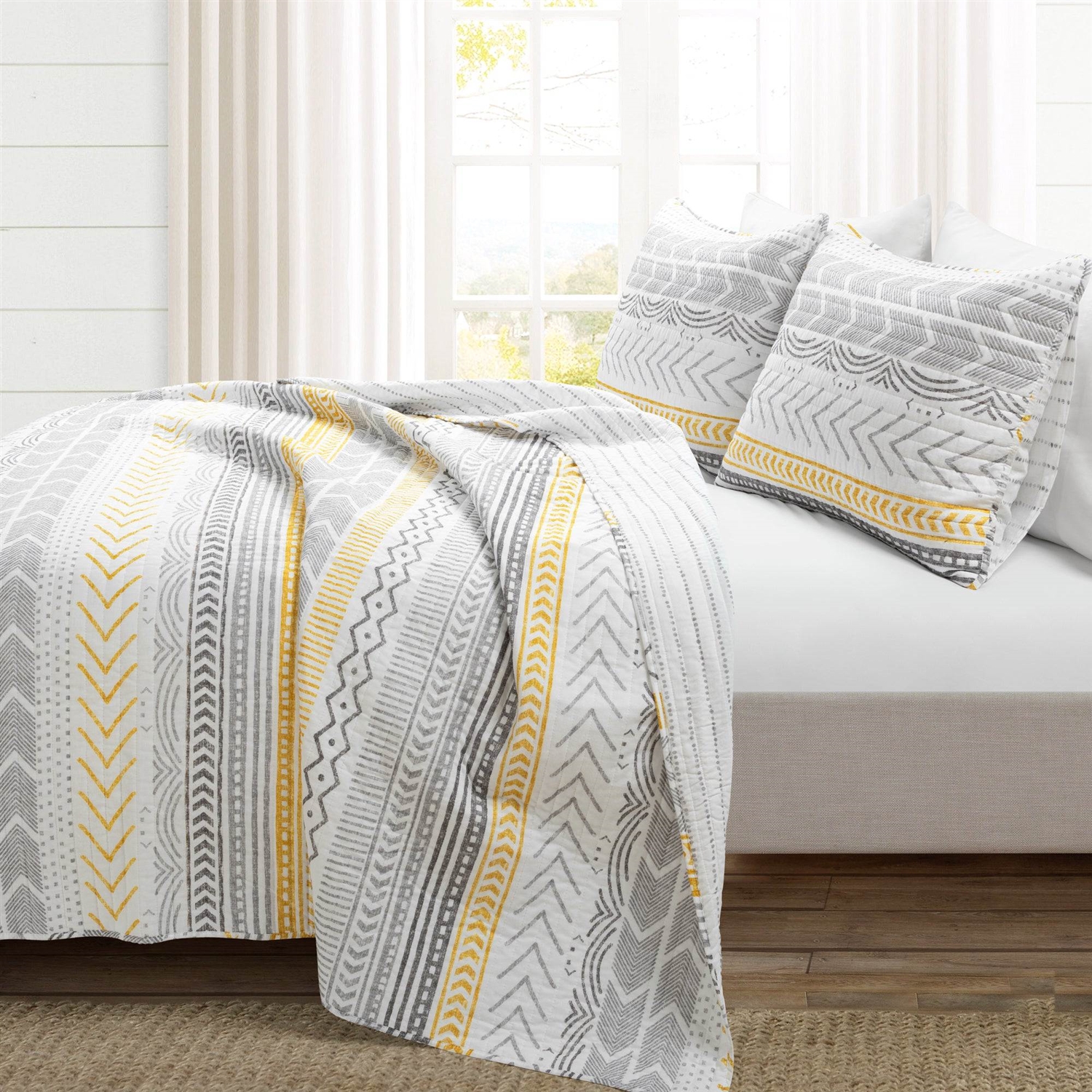 FaFurn Full/Queen Size Scandinavian Reversible Quilt Set - Gray/Yellow/White, Cotton