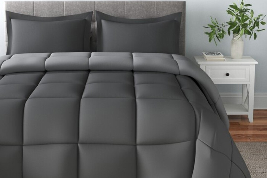 FaFurn - Traditional Microfiber Reversible 3 Piece Comforter Set