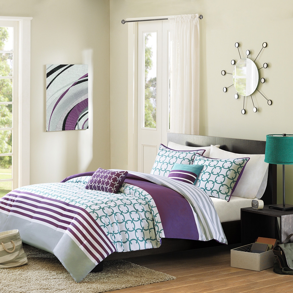 FaFurn 4-Piece Twin/Twin XL Size Comforter Set - Purple/White