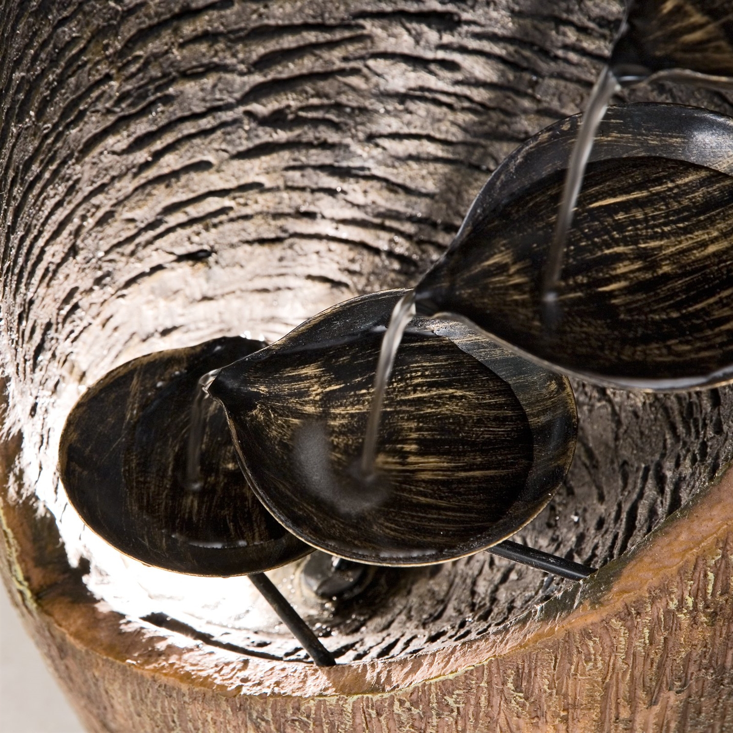 FaFurn - Water Recirculates Fountain with Light