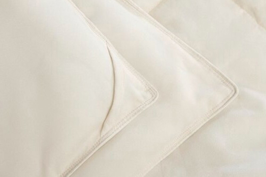 FaFurn Traditional Microfiber Reversible 3 Piece Comforter Set - Ivory, Full/Queen Size