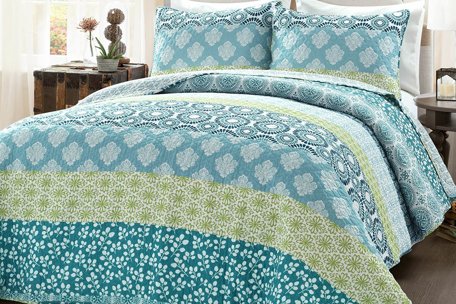 FaFurn - Cotton 3 Piece Reversible Floral Damask Quilt Set